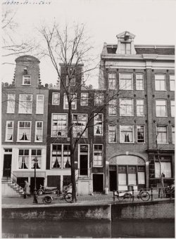 Oudezijdsachterburgwal 37